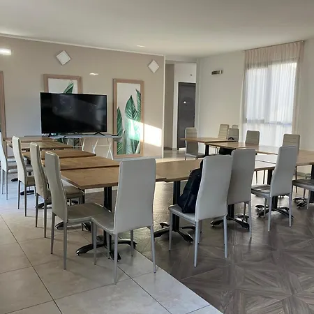 מלון Aquasole 3*
